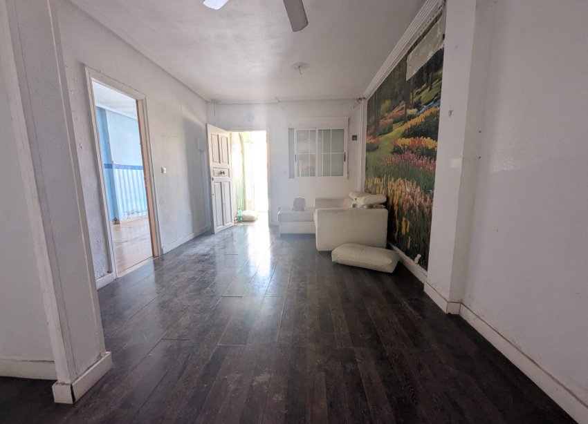 Resale - Bungalow - Torrevieja - Centro