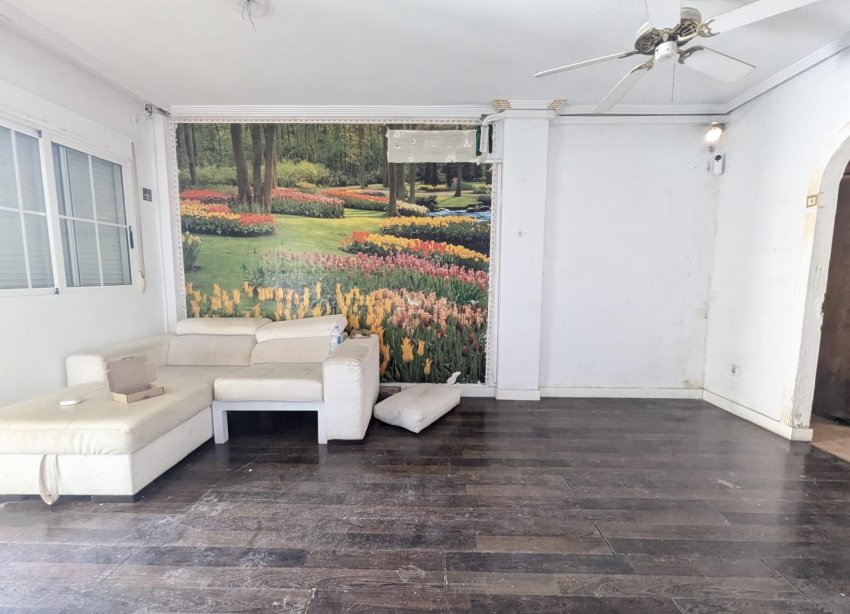 Resale - Bungalow - Torrevieja - Centro