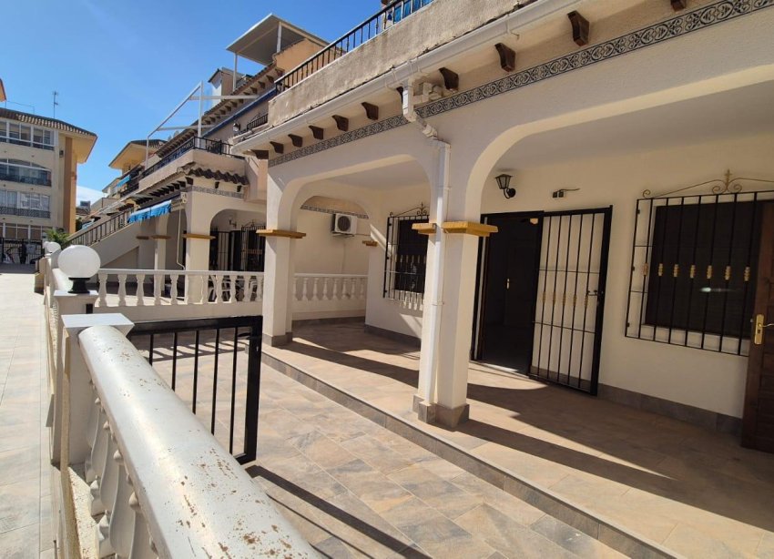 Resale - Bungalow - Torrevieja - La Mata