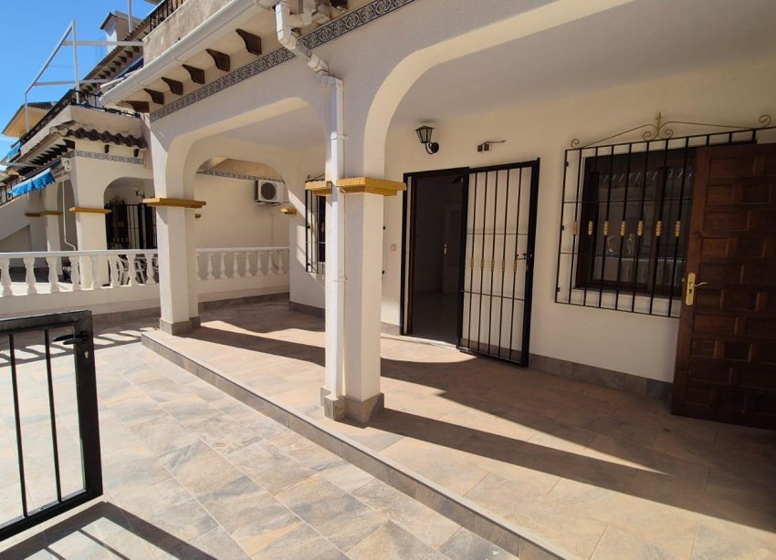 Resale - Bungalow - Torrevieja - La Mata