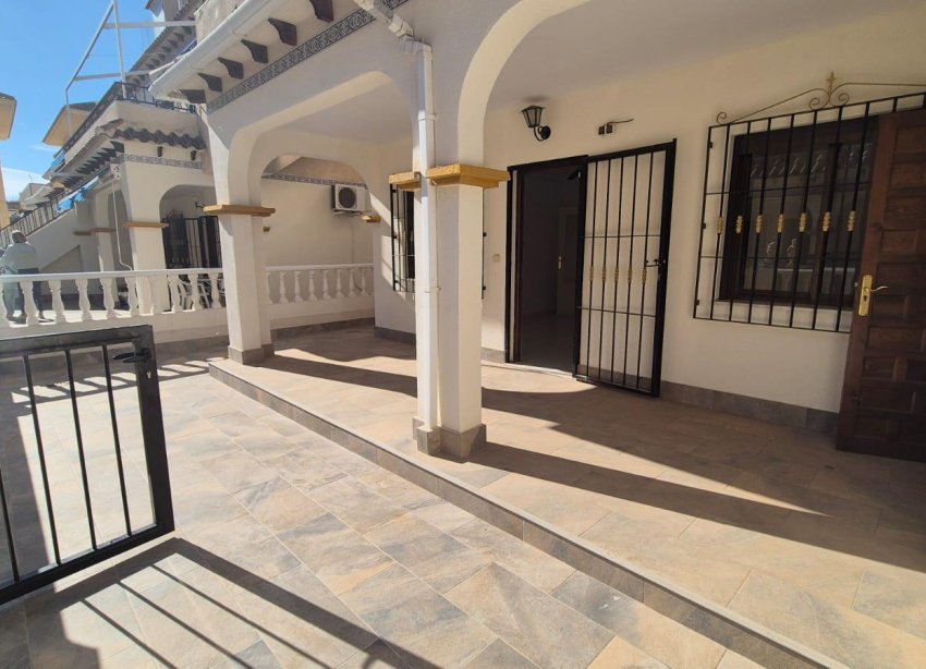 Resale - Bungalow - Torrevieja - La Mata