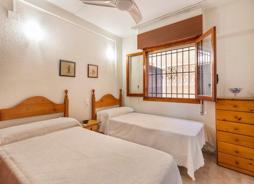 Resale - Bungalow - Torrevieja - La Mata