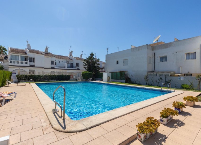 Resale - Bungalow - Torrevieja - La Siesta - El Salado - Torreta