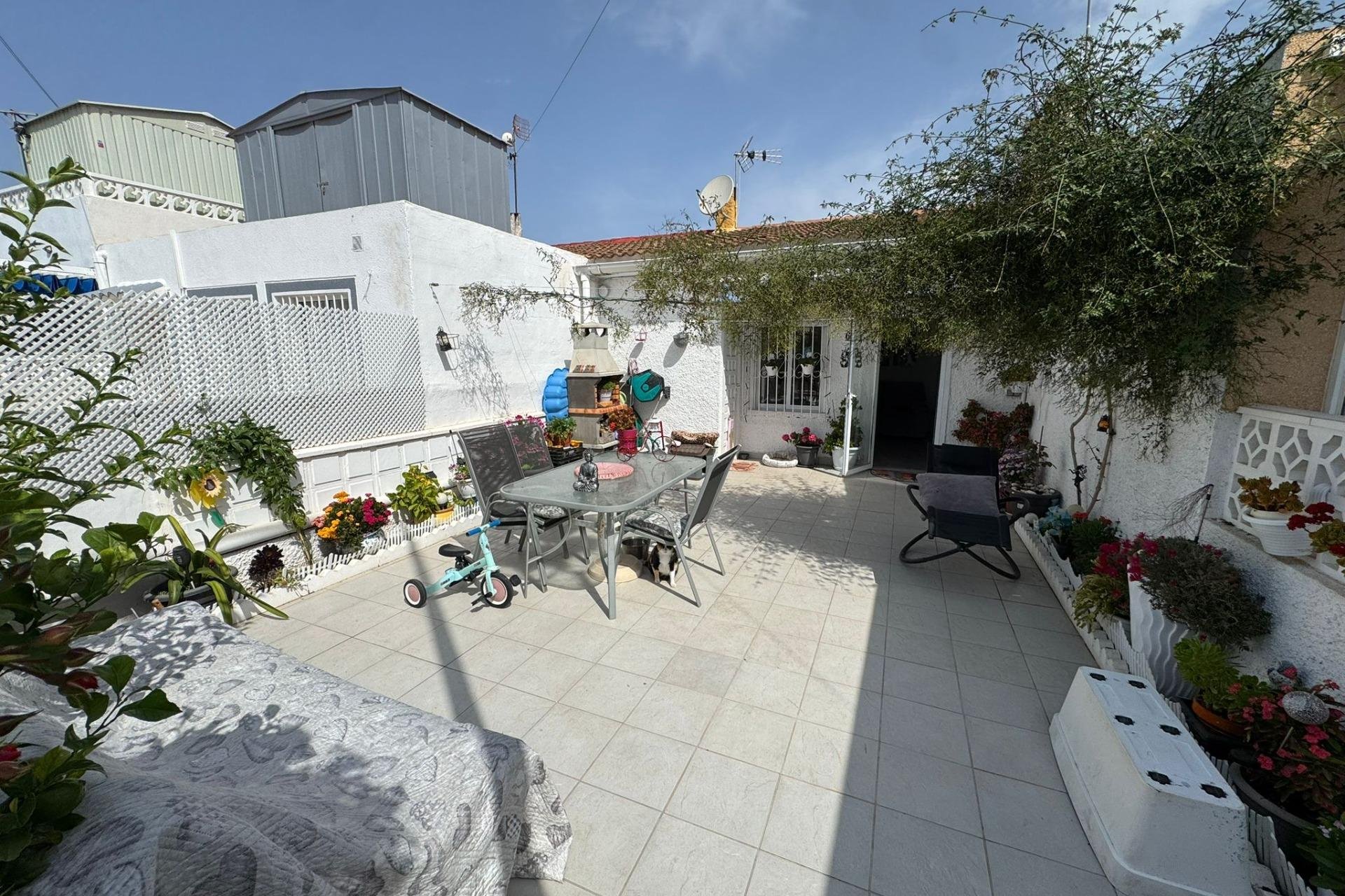 Resale - Bungalow - Torrevieja - La Siesta - El Salado - Torreta