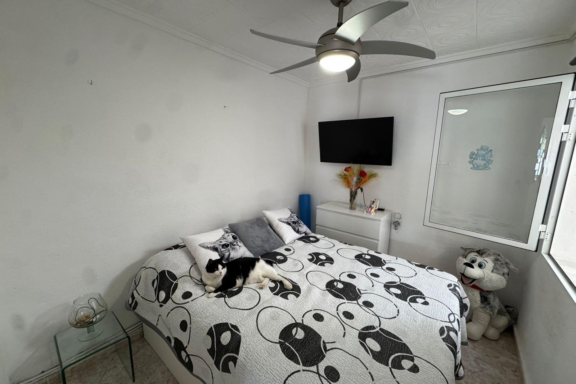 Resale - Bungalow - Torrevieja - La Siesta - El Salado - Torreta