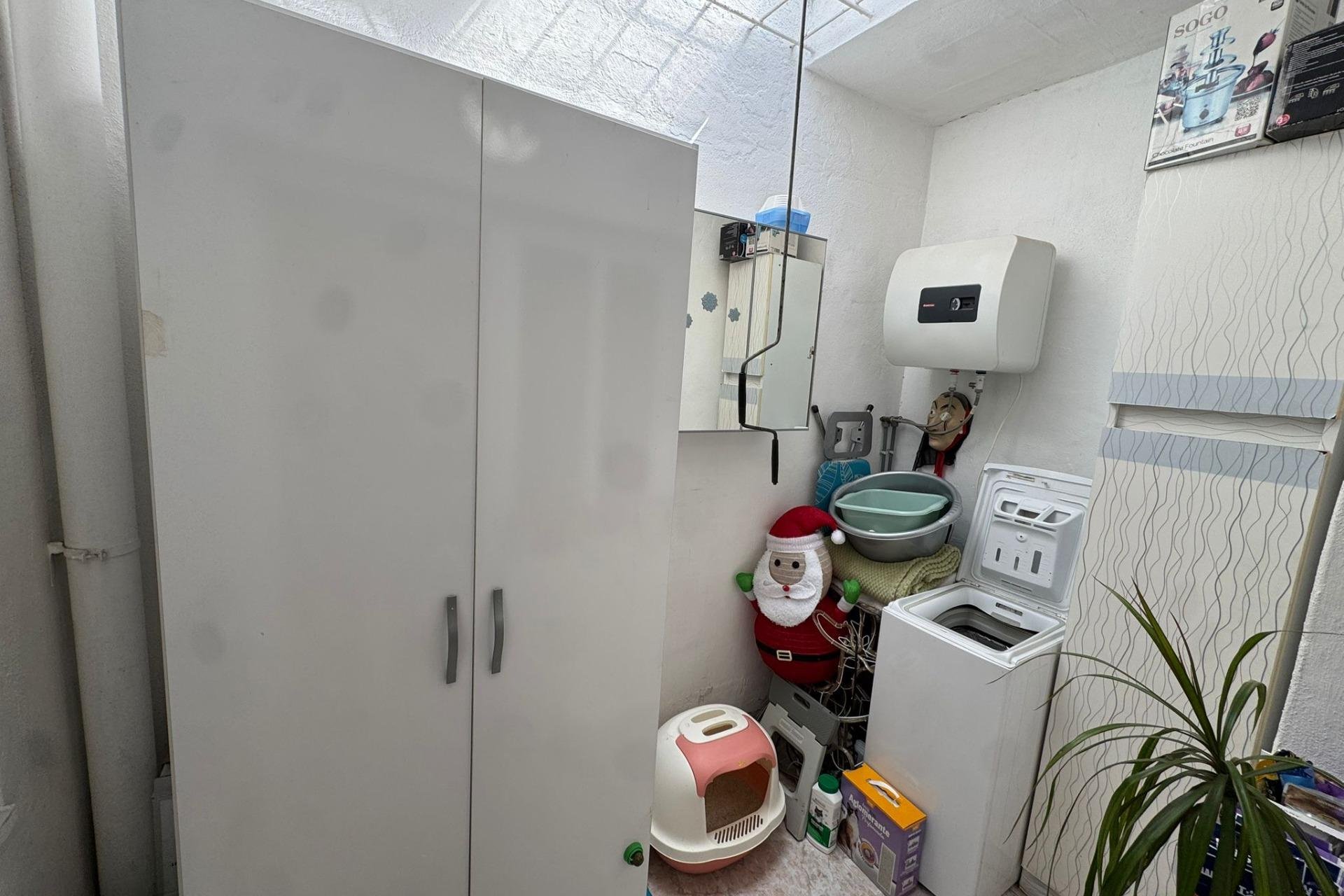 Resale - Bungalow - Torrevieja - La Siesta - El Salado - Torreta