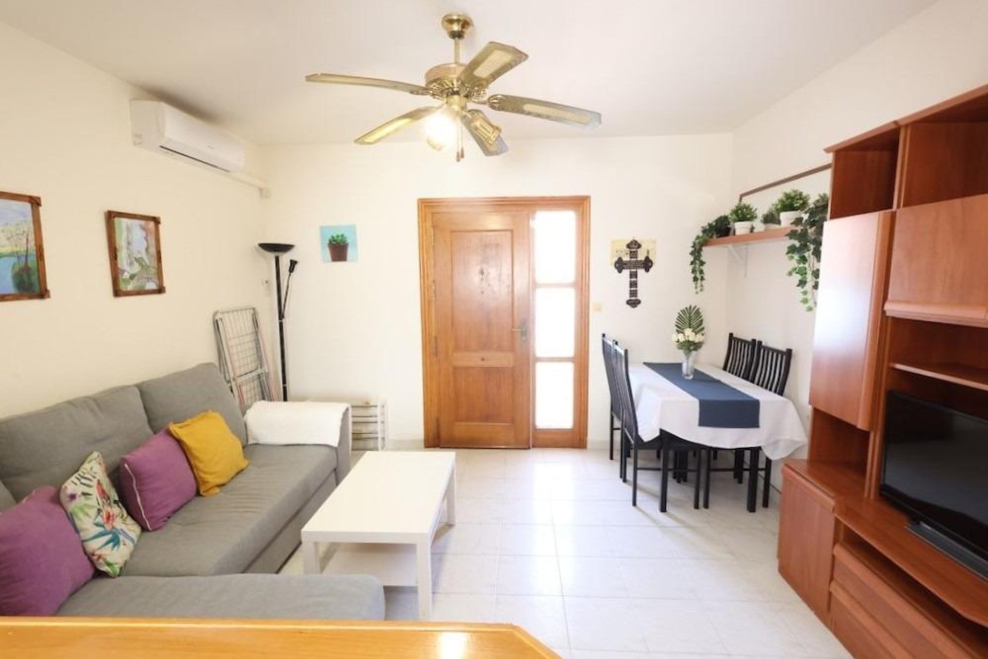 Resale - Bungalow - Torrevieja - La Siesta - El Salado - Torreta