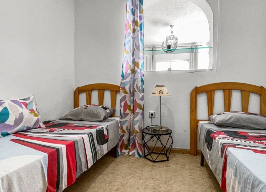 Resale - Bungalow - Torrevieja - La Siesta