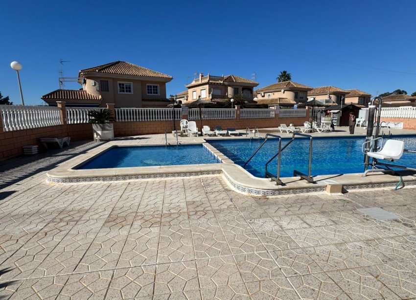 Resale - Bungalow - Torrevieja - Los Altos