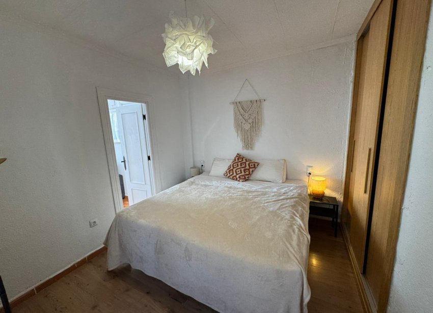 Resale - Bungalow - Torrevieja - Los Altos