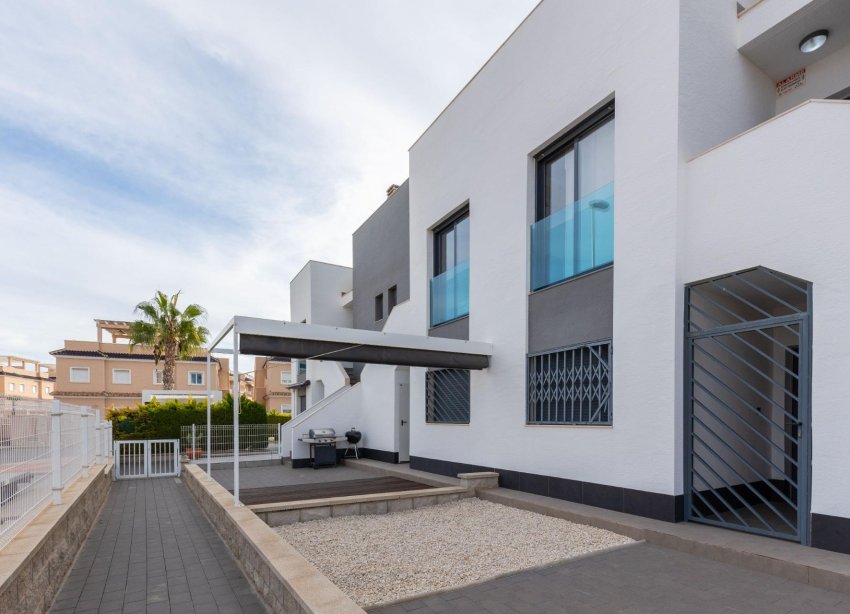 Resale - Bungalow - Torrevieja - Los Balcones