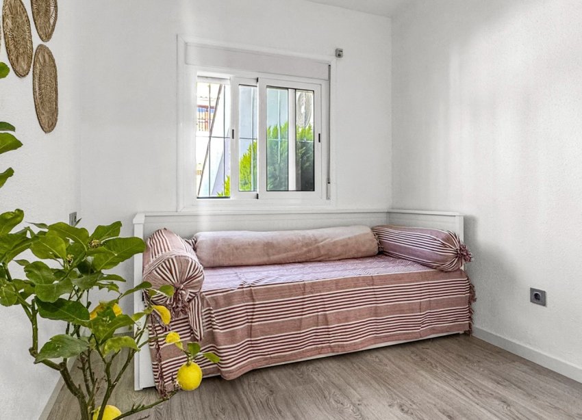 Resale - Bungalow - Torrevieja - Los Balcones