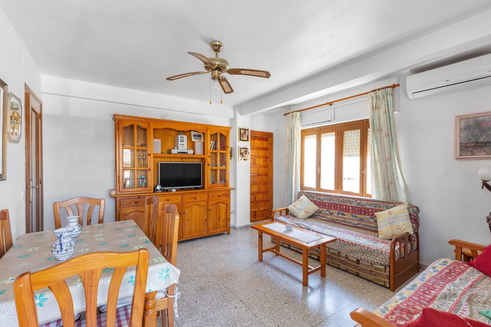 Resale - Bungalow - Torrevieja - Los Europeos