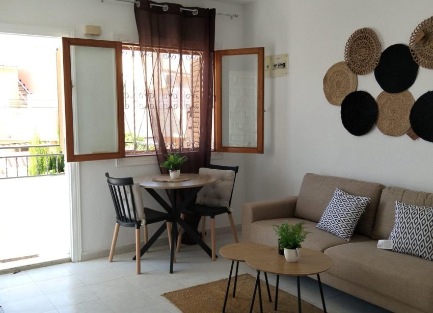 Resale - Bungalow - Torrevieja - Los Frutales