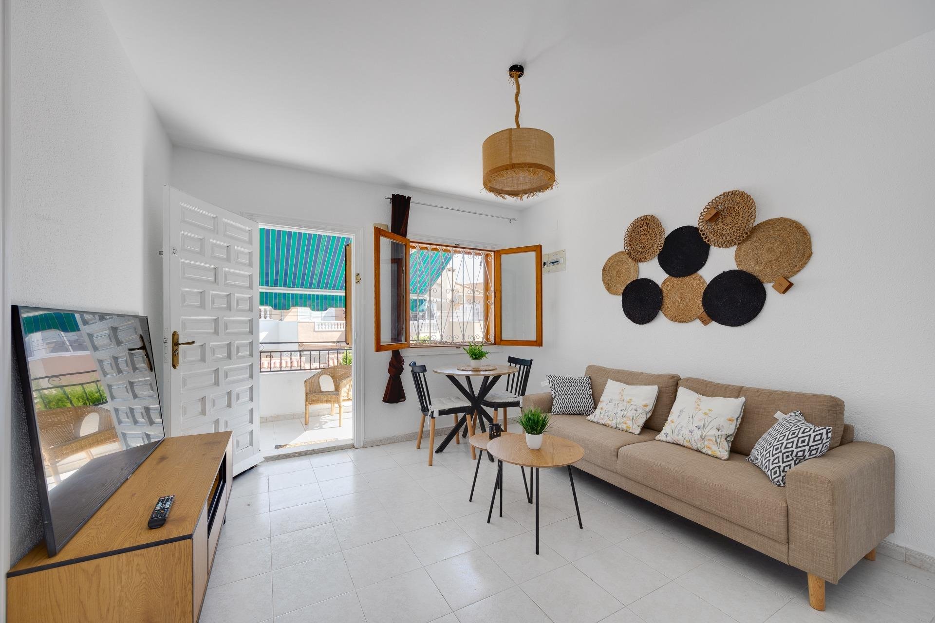 Resale - Bungalow - Torrevieja - Los Frutales