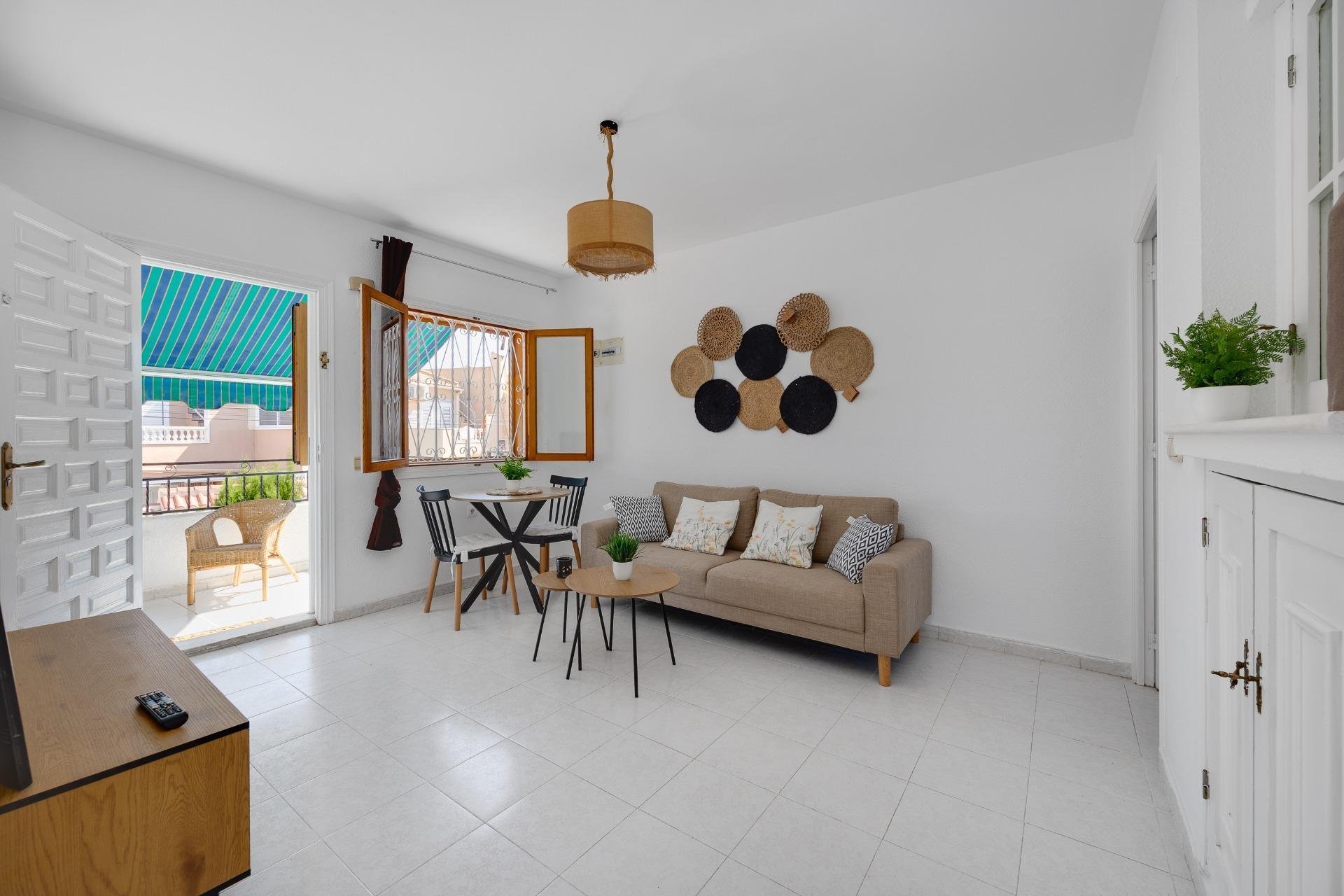 Resale - Bungalow - Torrevieja - Los Frutales