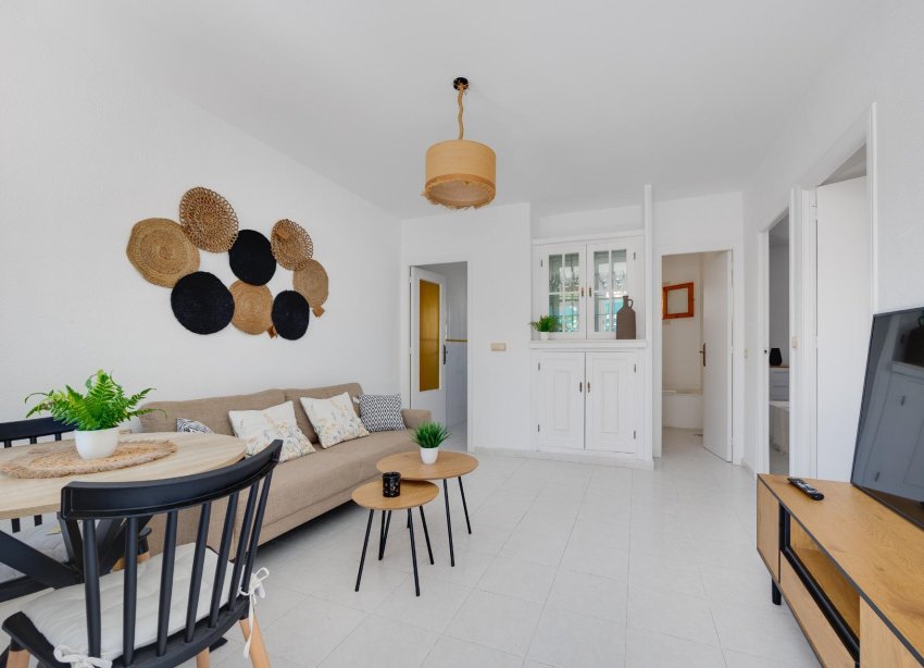 Resale - Bungalow - Torrevieja - Los Frutales