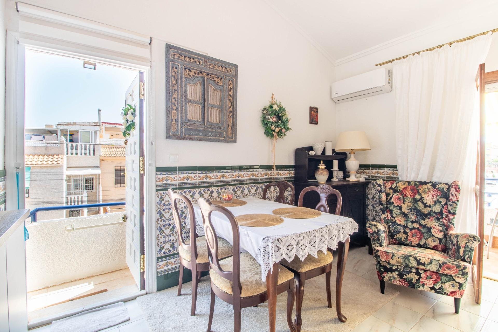 Resale - Bungalow - Torrevieja - Los Frutales