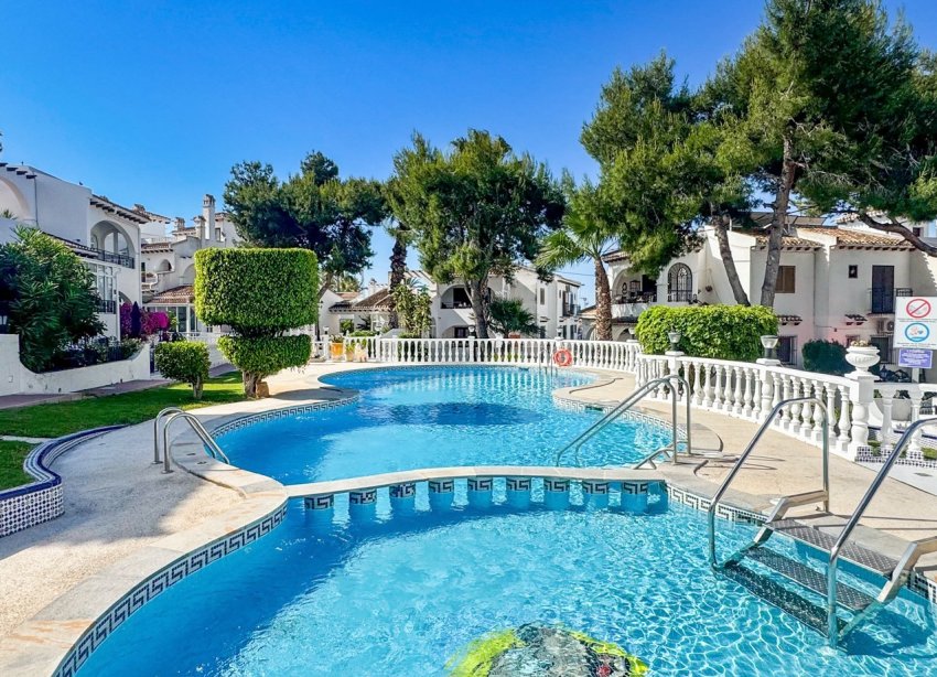 Resale - Bungalow - Torrevieja - Nueva Torrevieja