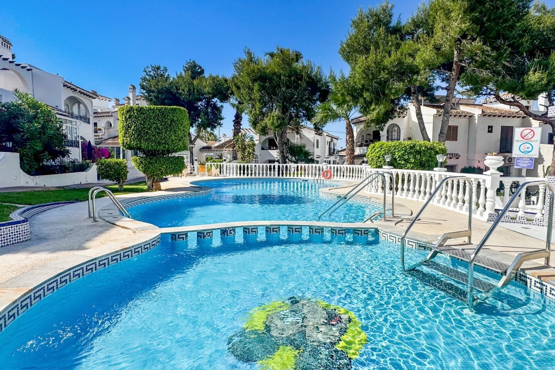 Resale - Bungalow - Torrevieja - Nueva Torrevieja
