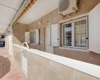 Resale - Bungalow - Torrevieja - Playa de La Acequion