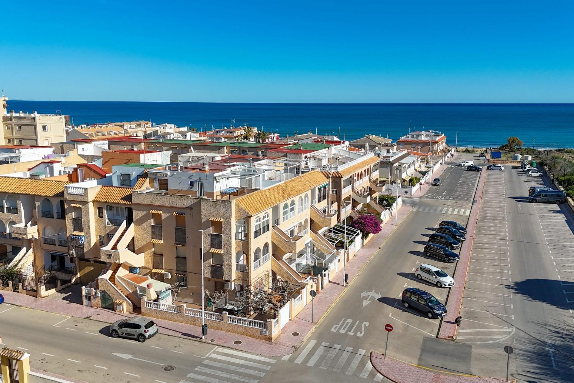 Resale - Bungalow - Torrevieja - PLAYA DE LA MATA
