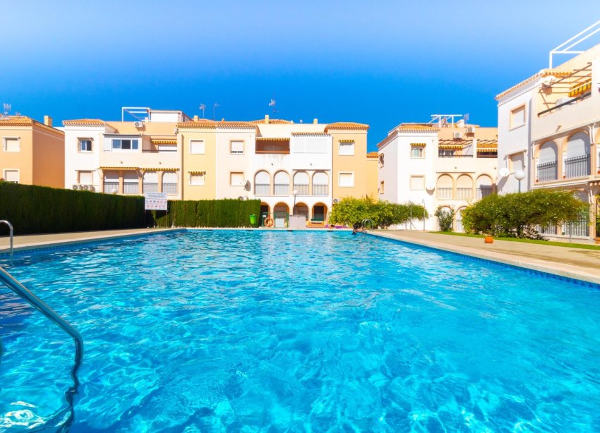 Resale - Bungalow - Torrevieja - Playa de los Naufragos