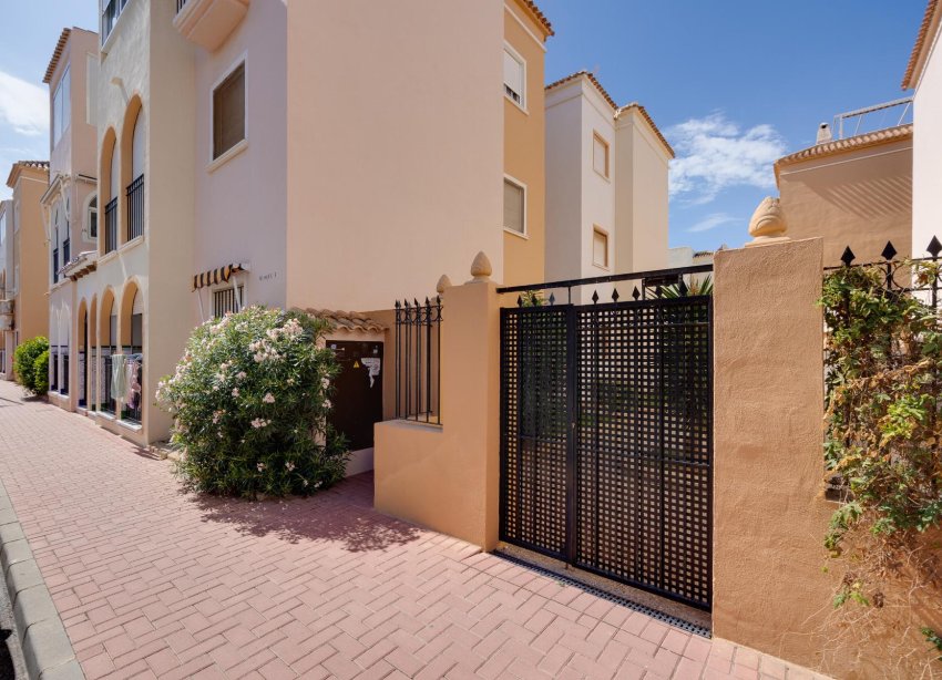 Resale - Bungalow - Torrevieja - playa de los naufragos