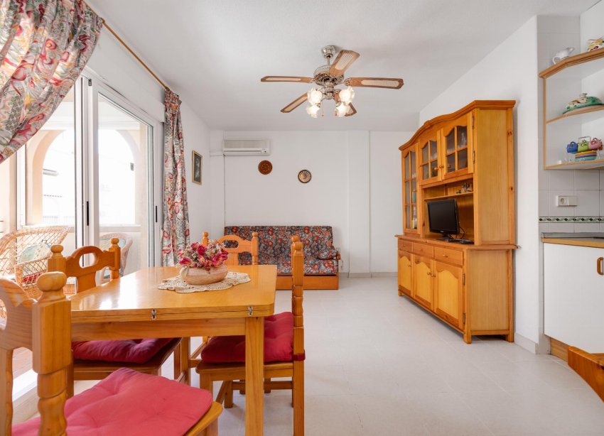 Resale - Bungalow - Torrevieja - playa de los naufragos