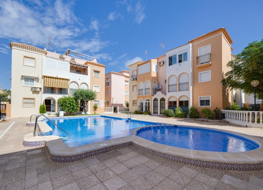 Resale - Bungalow - Torrevieja - playa de los naufragos