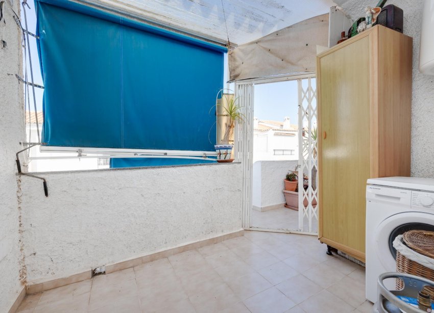 Resale - Bungalow - Torrevieja - playa de los naufragos