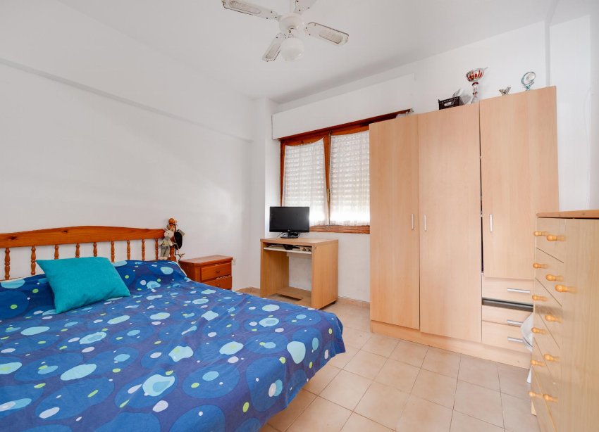 Resale - Bungalow - Torrevieja - playa de los naufragos