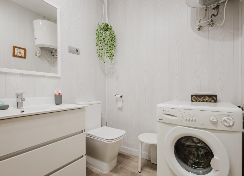 Resale - Bungalow - Torrevieja - playa de los naufragos