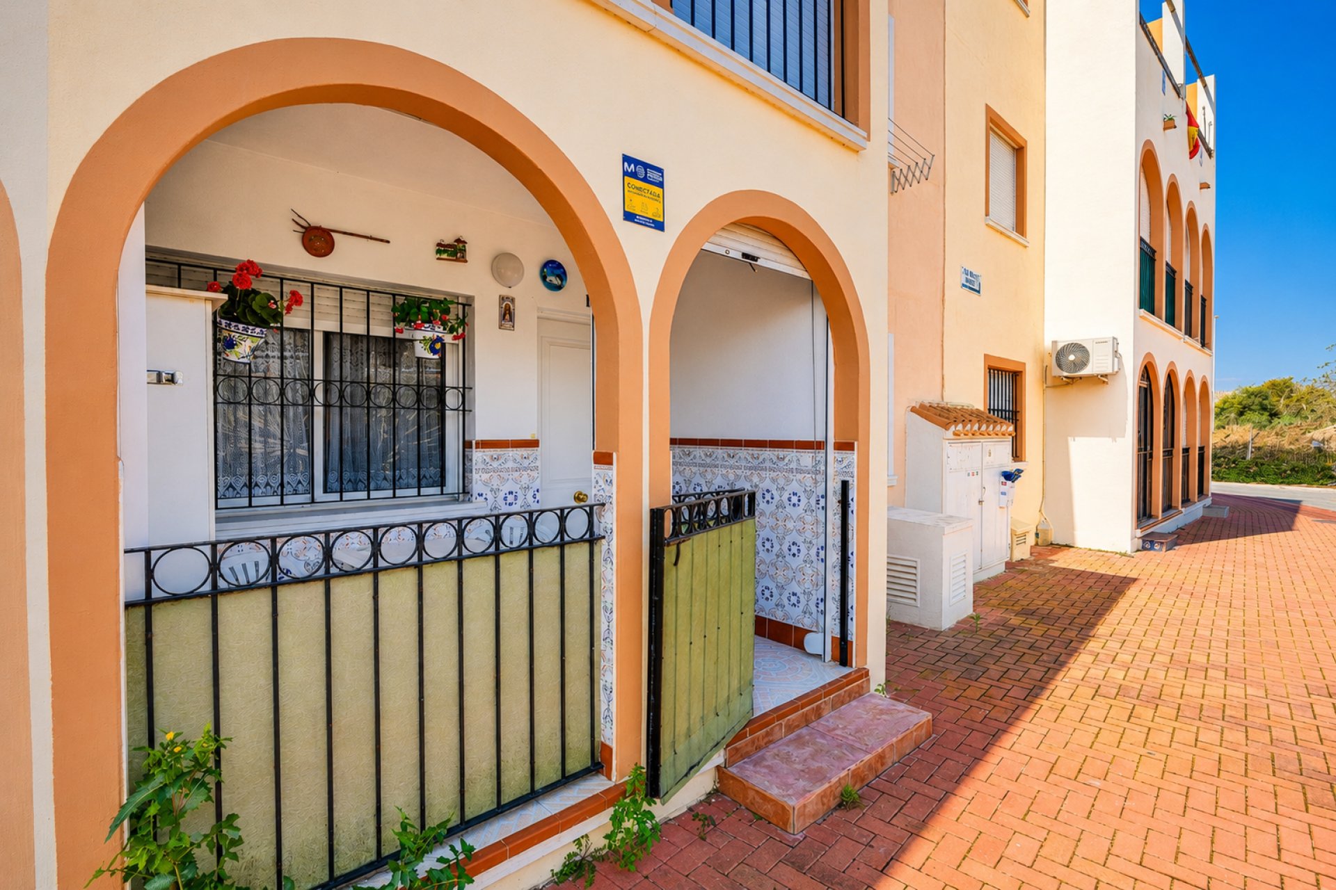 Resale - Bungalow - Torrevieja - playa de los naufragos