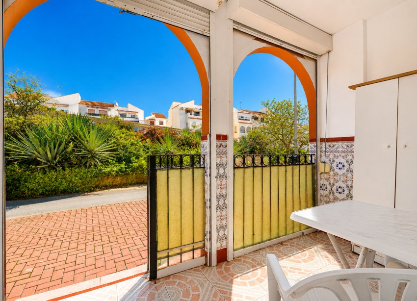 Resale - Bungalow - Torrevieja - playa de los naufragos