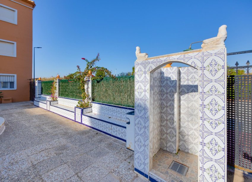 Resale - Bungalow - Torrevieja - playa de los naufragos