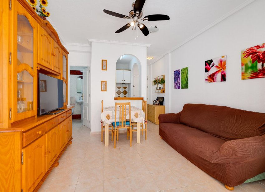 Resale - Bungalow - Torrevieja - Playa de los Naufragos