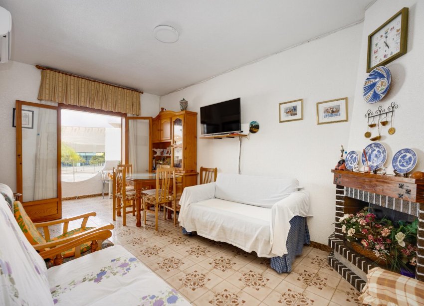 Resale - Bungalow - Torrevieja - Playa del Acequión