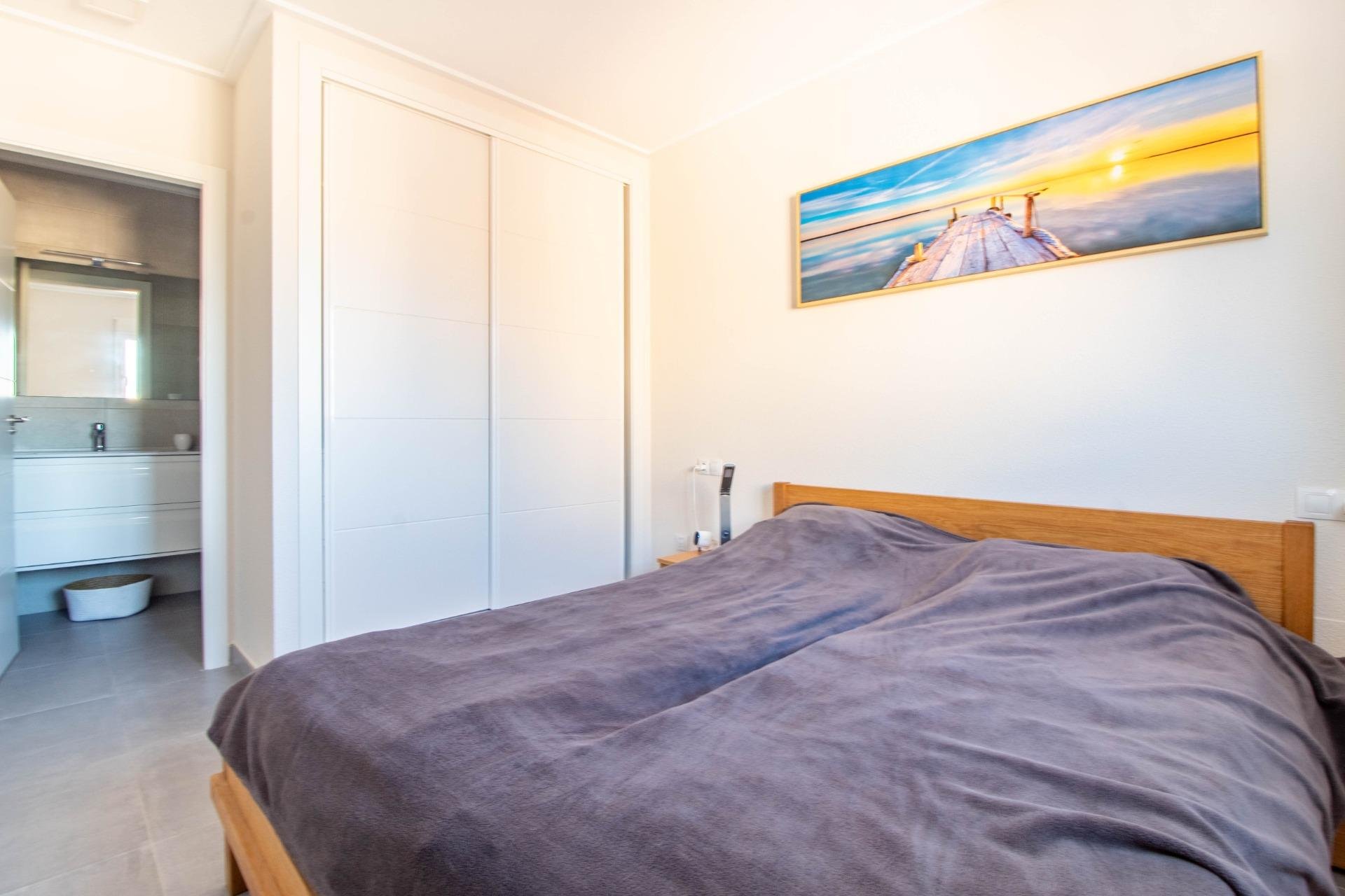 Resale - Bungalow - Torrevieja - Punta prima