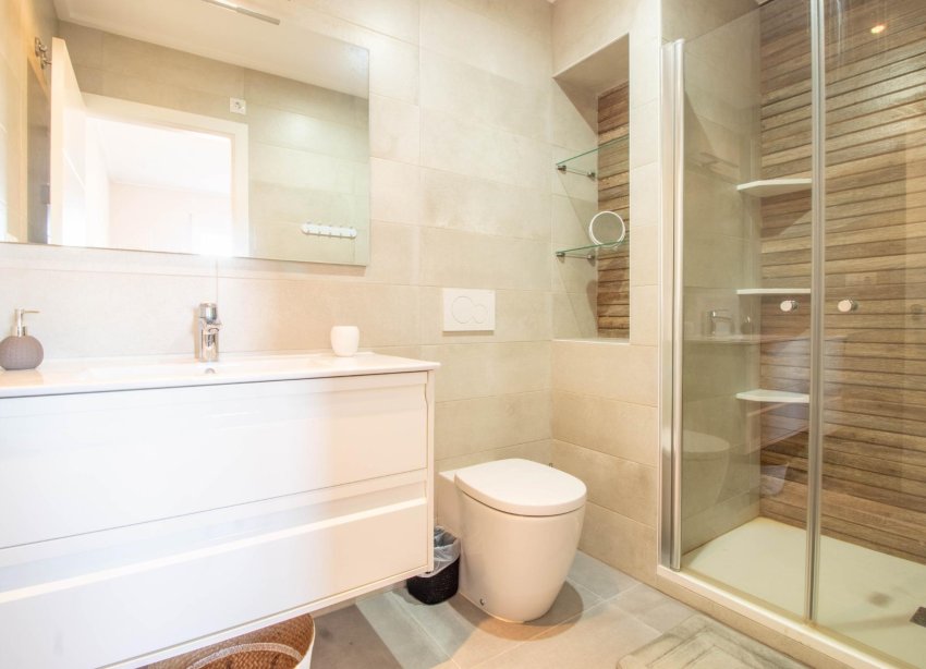 Resale - Bungalow - Torrevieja - Punta prima