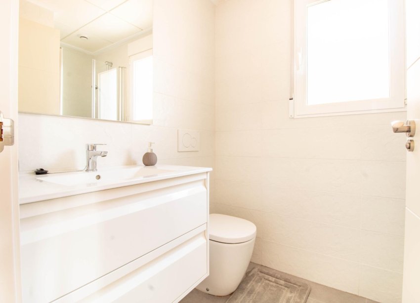 Resale - Bungalow - Torrevieja - Punta prima