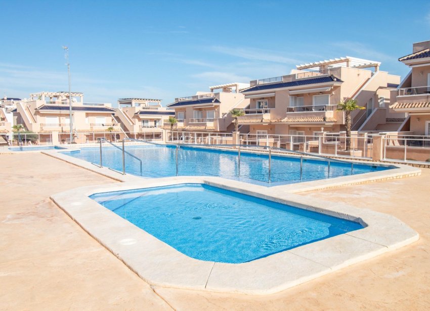 Resale - Bungalow - Torrevieja - Punta prima