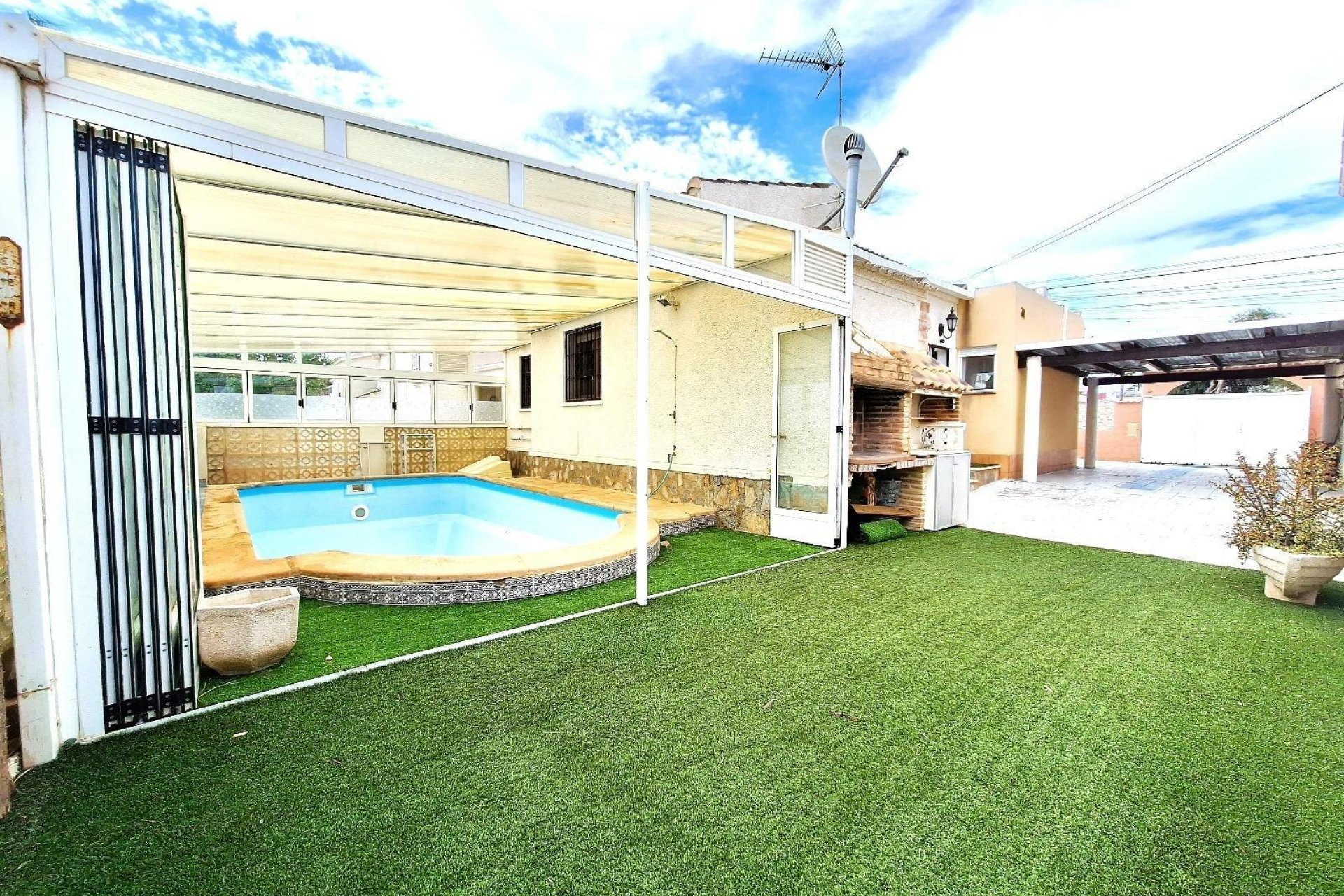 Resale - Bungalow - Torrevieja - San luis