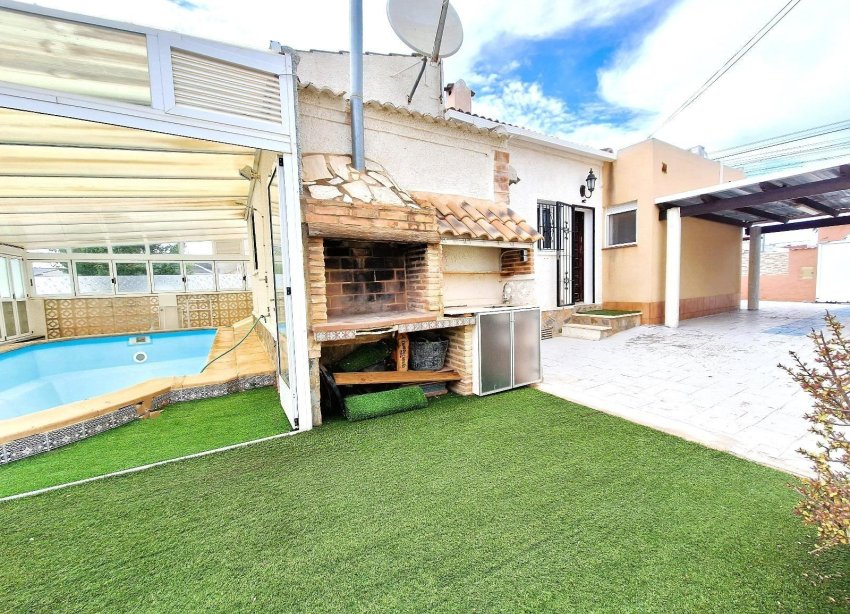 Resale - Bungalow - Torrevieja - San luis