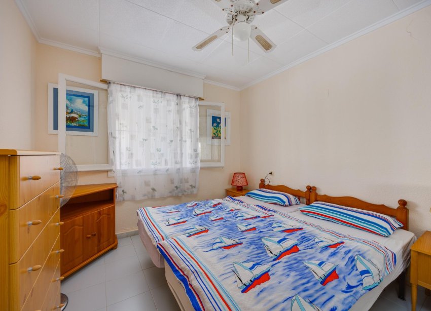 Resale - Bungalow - Torrevieja - San luis