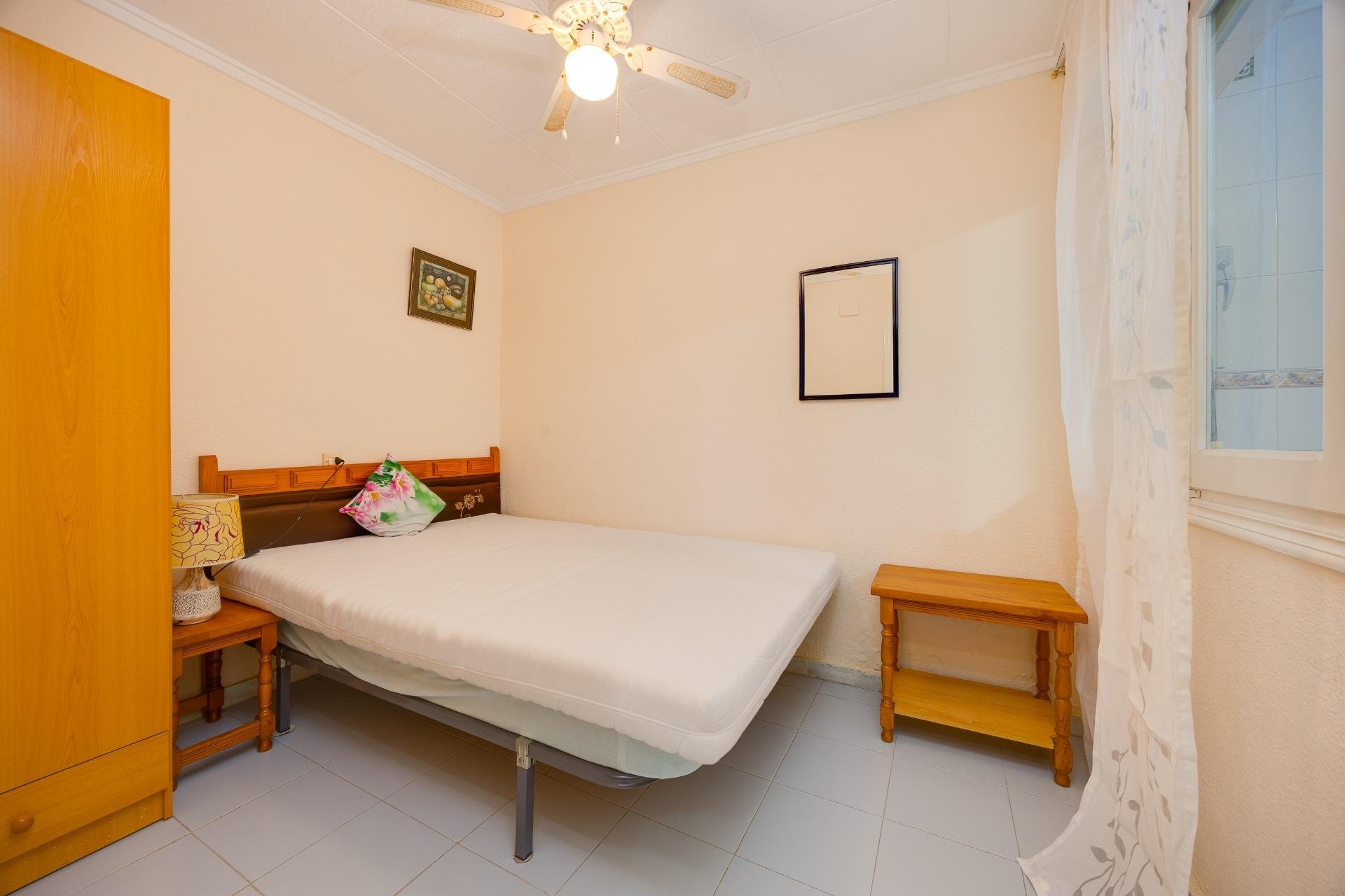 Resale - Bungalow - Torrevieja - San luis