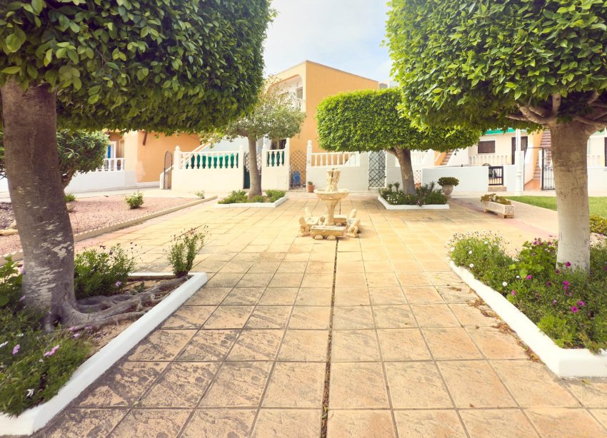 Resale - Bungalow - Torrevieja - Torreblanca