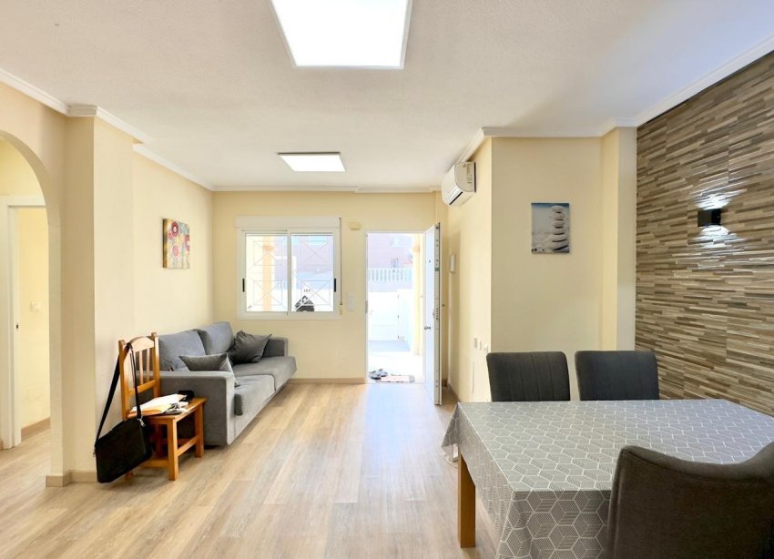 Resale - Bungalow - Torrevieja - Torreblanca