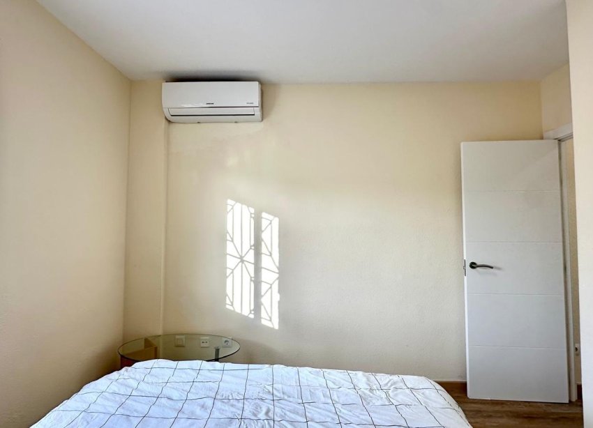 Resale - Bungalow - Torrevieja - Torreblanca