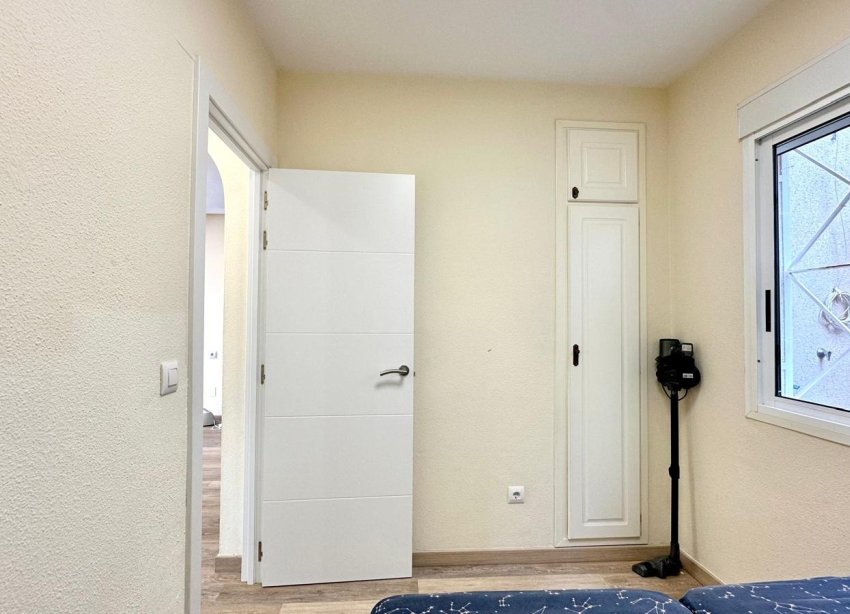 Resale - Bungalow - Torrevieja - Torreblanca